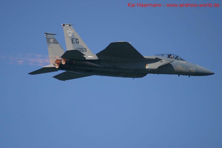 aw-04-fleetsf-f15-02-mt