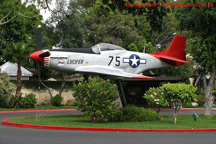 aw-04-lax-proudbird-03-mt