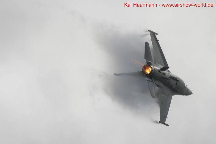 aw-04-miramar-f16-10-mt