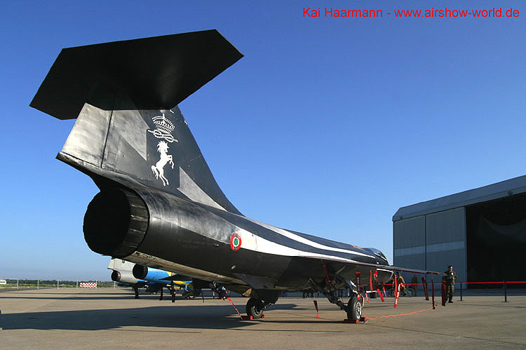 aw-04-pratica-f104meet-45-mt