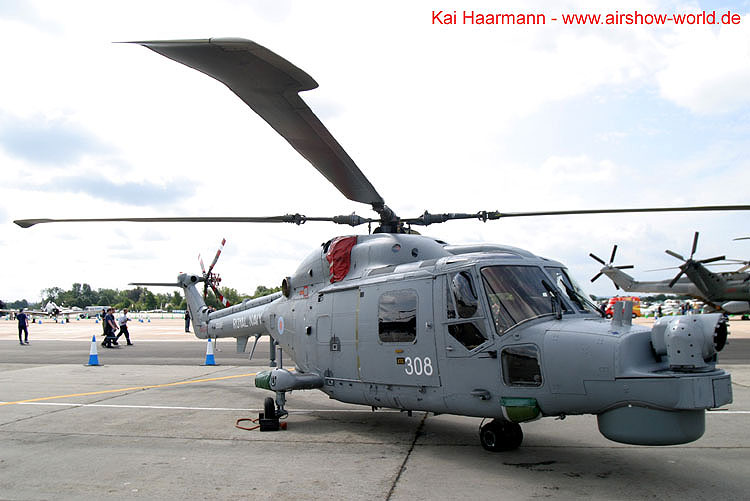 aw-04-riat-static-11-mt