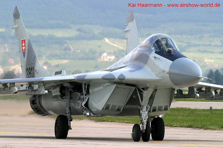 aw-04-siad-mig29-04-mt
