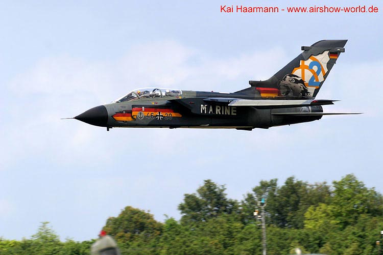 aw-04-volkel-idsmfg2-03-mt