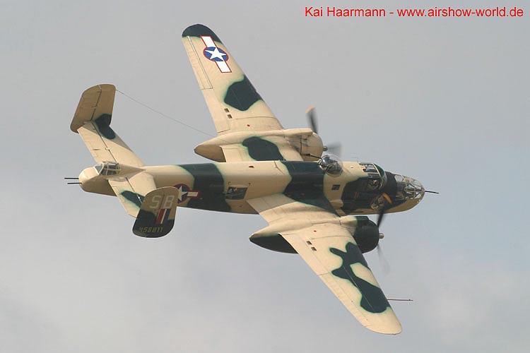 aw-05-dux-b25-13-mt