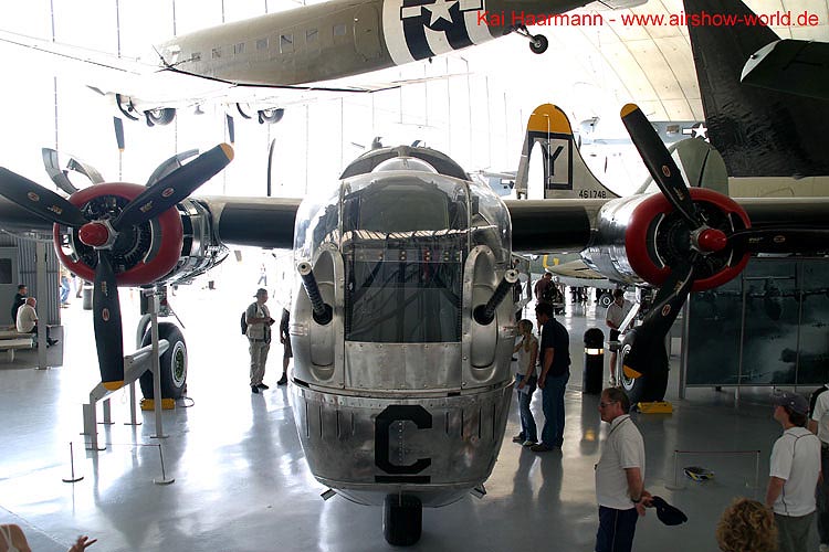 aw-05-dux-hangar-24-mt