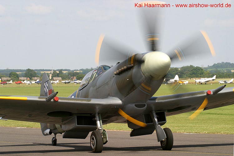 aw-05-dux-spit-06-mt