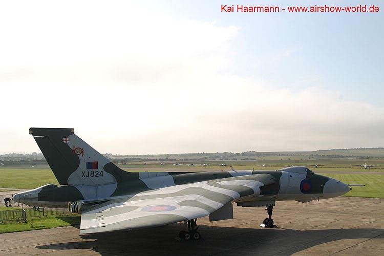 aw-05-dux-static-31-mt