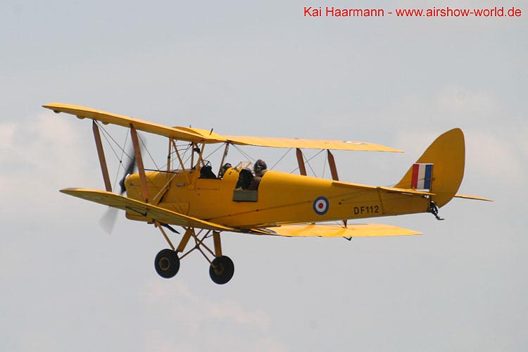 aw-05-dux-tmoth-2-mt