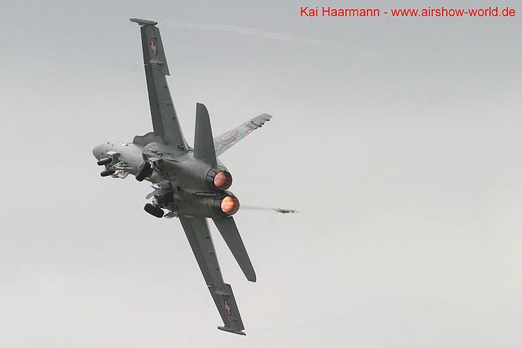 aw-05-gilze-f18ch-1-mt