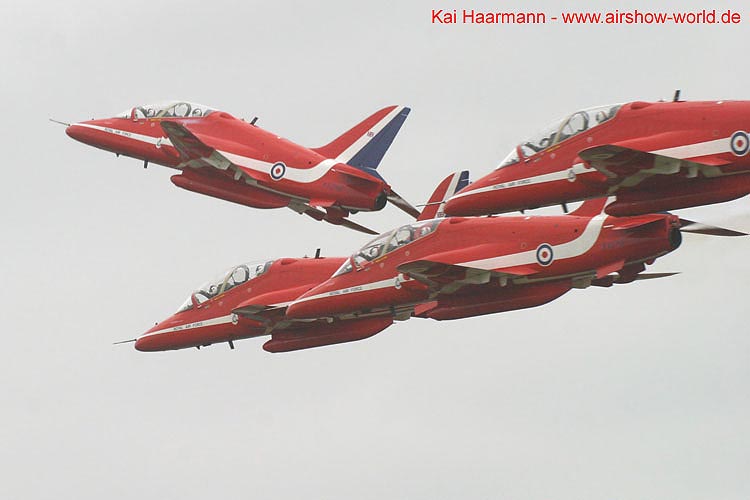 aw-05-gilze-reds-05-mt