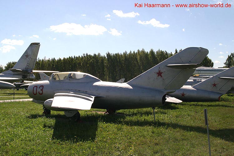 aw-05-mon-mig15-mt