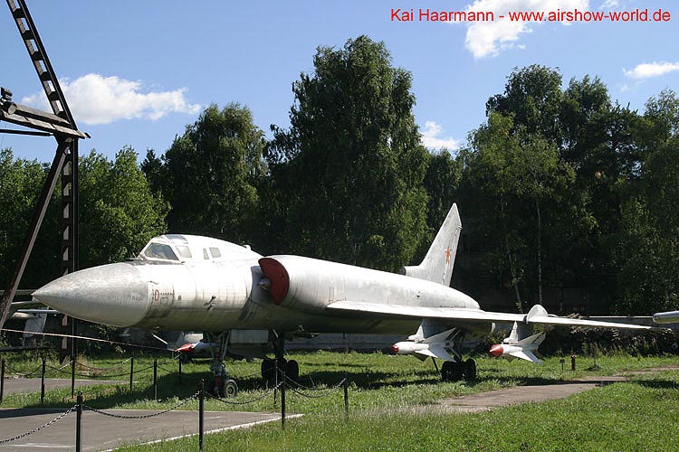 aw-05-mon-tu128-1-mt