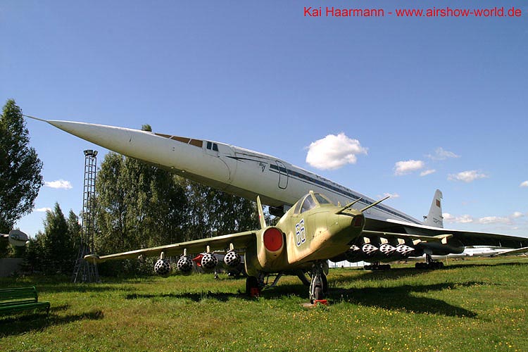 aw-05-mon-tu144-1-mt