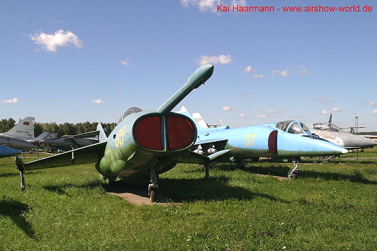 aw-05-mon-yak36-mt