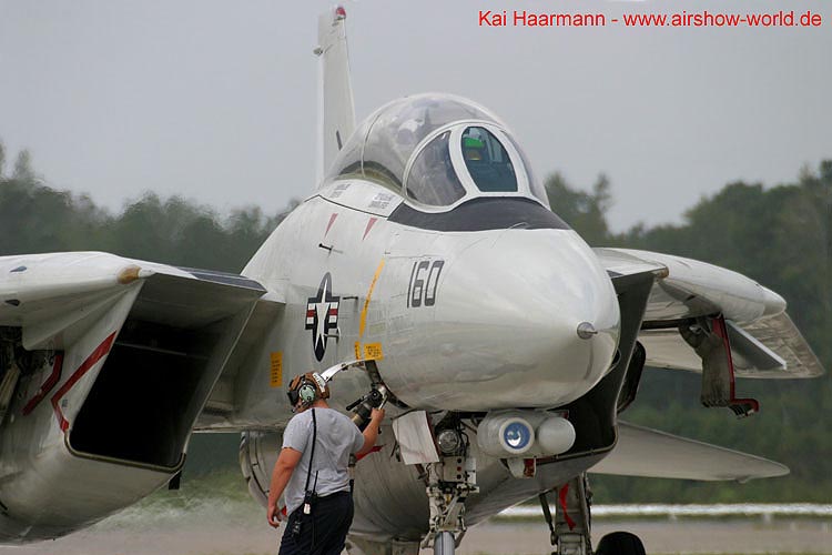 aw-05-oce-f14sol-52-mt