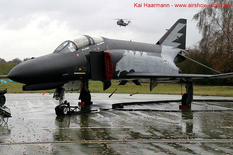 aw-05-rheine-f4f-04-mt