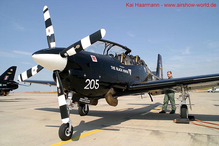 aw-05-witt-fam-tucano-1-wt