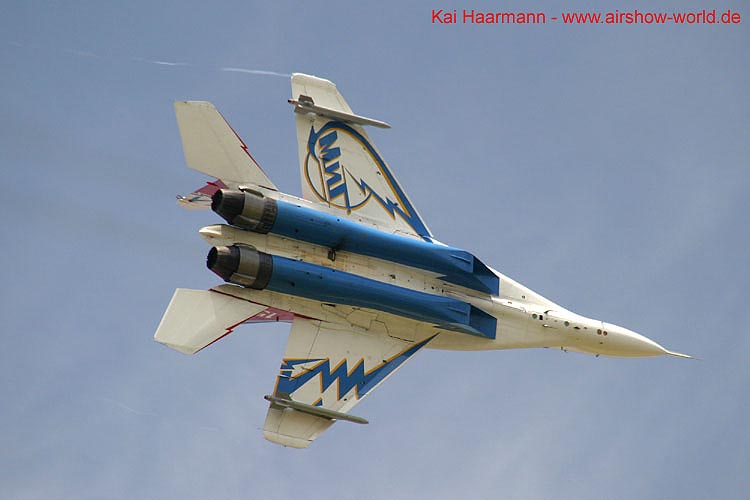 aw-06-fair-mig29obt-07-mt