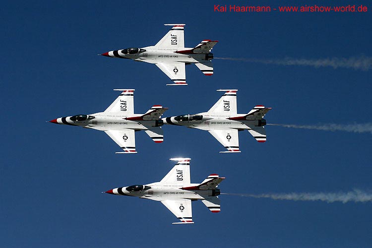 aw-06-reno-tbirds-04-mt