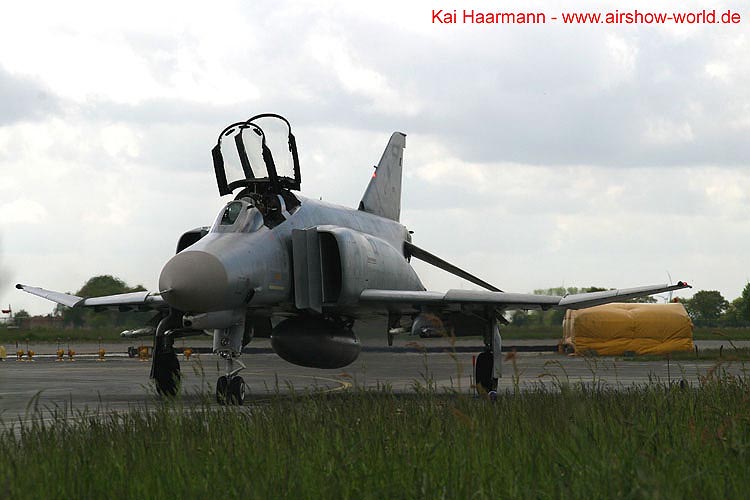 aw-06-witt-f4f-36-mt